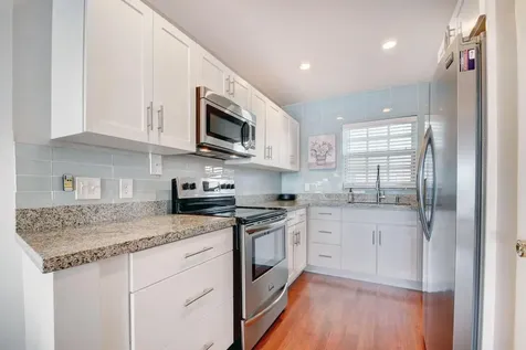 410 Wilma Circle Riviera Beach FL 33404