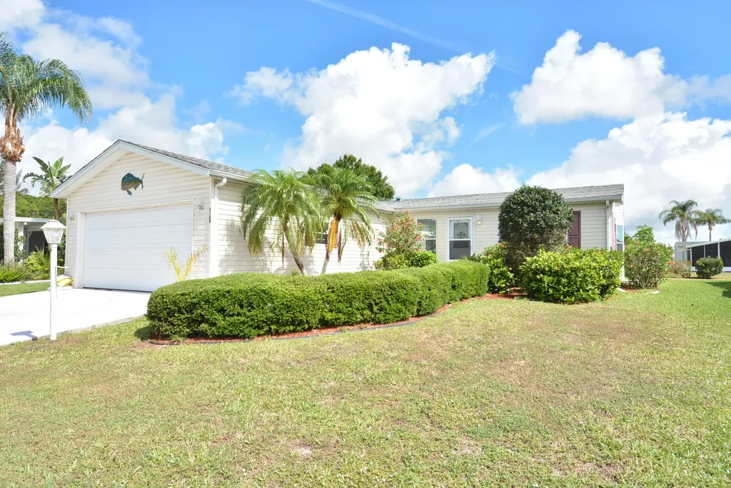 7809 Horned Lark Circle Port St Lucie FL 34952