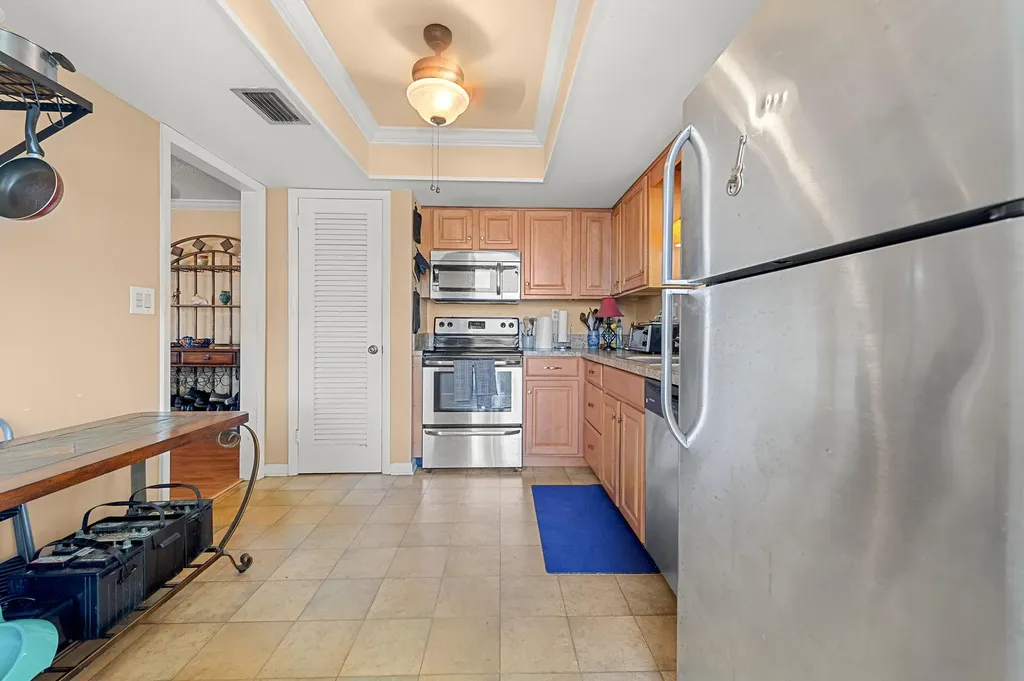 117 Lehane Terrace North Palm Beach FL 33408