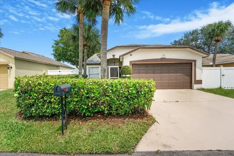 75 Paxford Lane Boynton Beach FL 33426