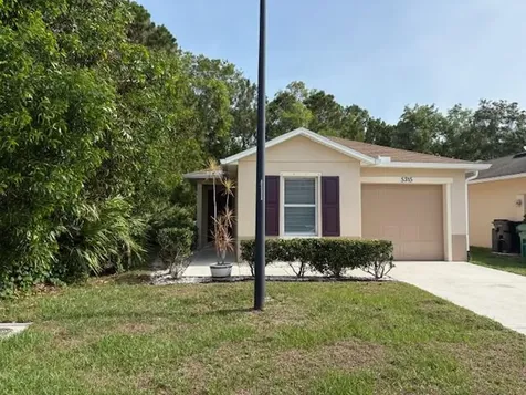 5315 NW Pine Trail Circle Port St Lucie FL 34983