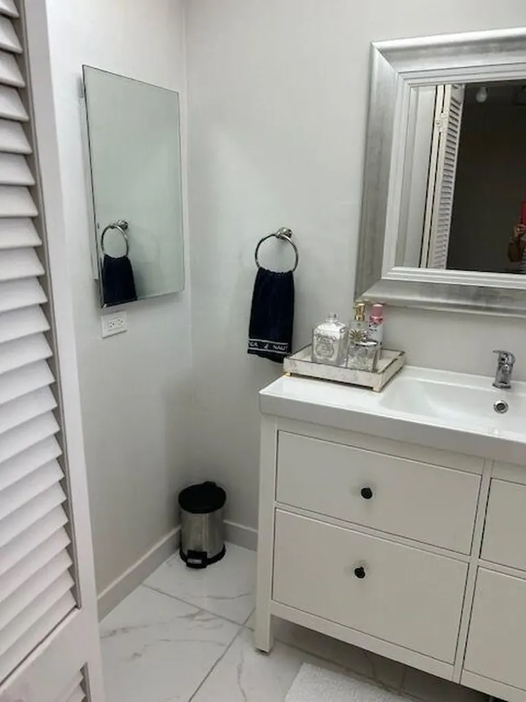 2728 N Garden Drive Lake Worth FL 33461