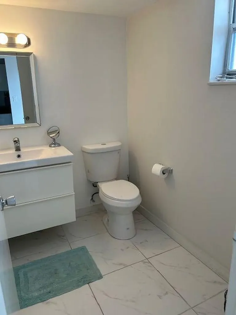 2728 N Garden Drive Lake Worth FL 33461