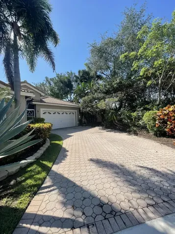 9870 Lemonwood Court Boynton Beach FL 33437