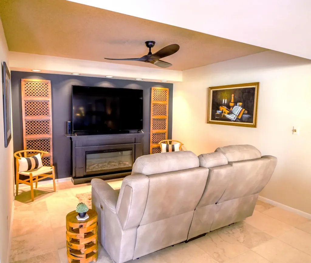 1155 Hillsboro Mile Hillsboro Beach FL 33062