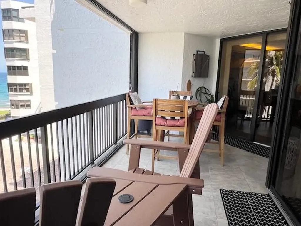 1155 Hillsboro Mile Hillsboro Beach FL 33062