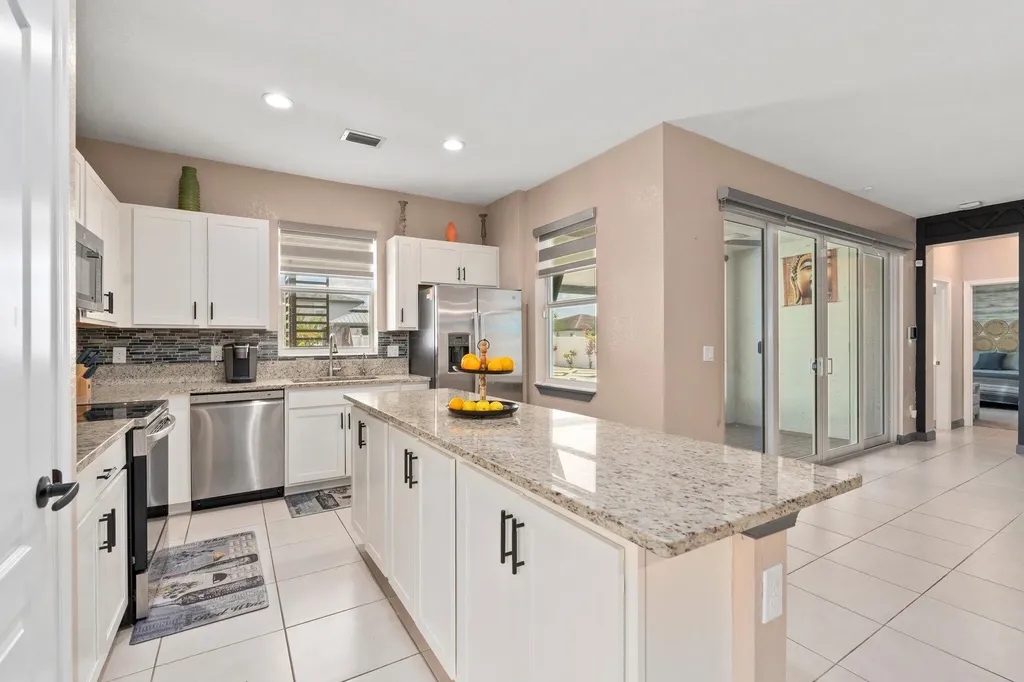 7165 NW Farnsworth Circle Port St Lucie FL 34987