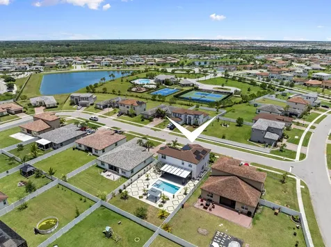 7165 NW Farnsworth Circle Port St Lucie FL 34987