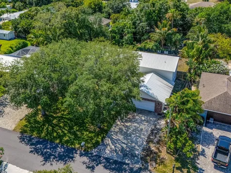 8888 SE Colony Street Hobe Sound FL 33455