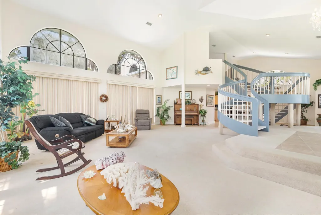 14677 Peace River Way Palm Beach Gardens FL 33418