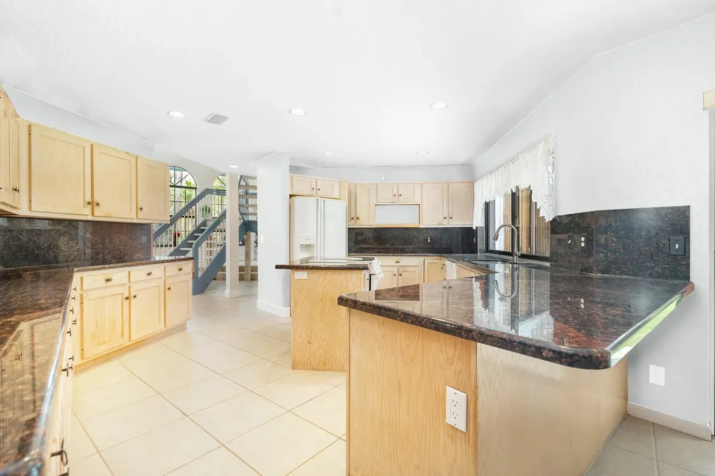 14677 Peace River Way Palm Beach Gardens FL 33418