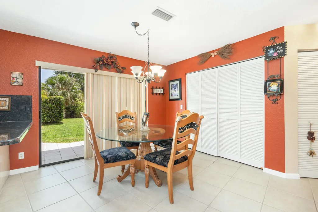 14677 Peace River Way Palm Beach Gardens FL 33418
