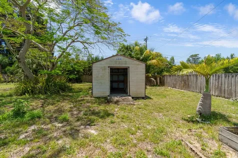3180 Carol Avenue Palm Springs FL 33461