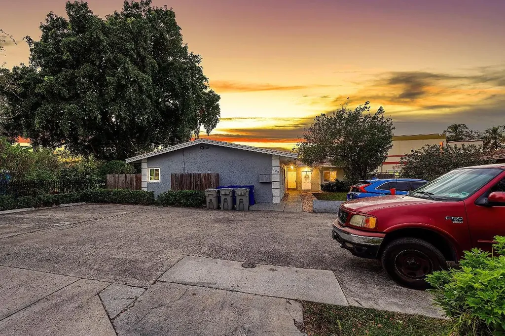 1109 NW 6th Avenue Pompano Beach FL 33060