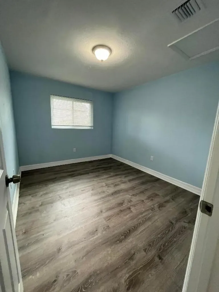 1109 NW 6th Avenue Pompano Beach FL 33060