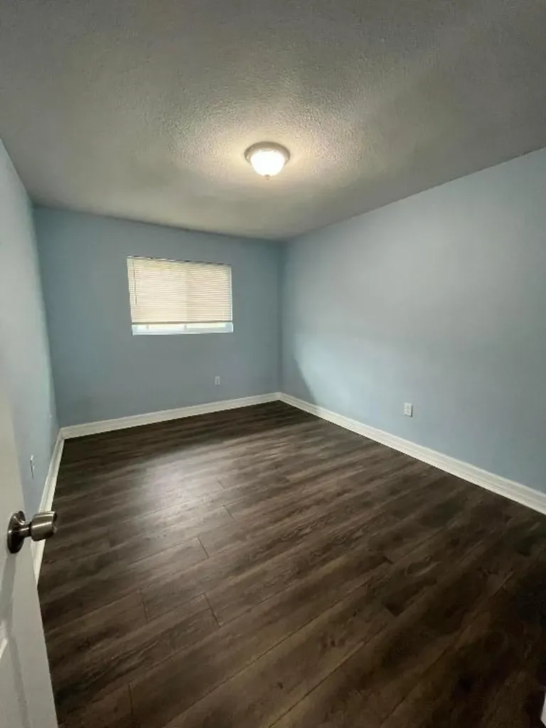 1109 NW 6th Avenue Pompano Beach FL 33060