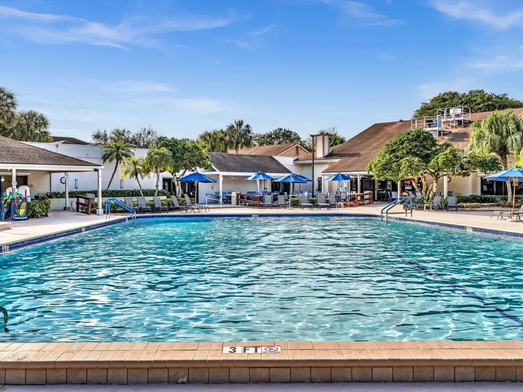 10143 Mangrove 203 Drive Boynton Beach FL 33437