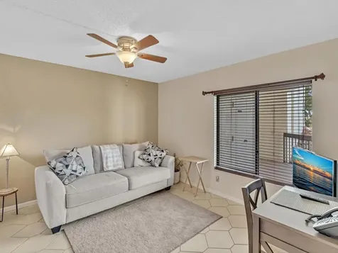10143 Mangrove 203 Drive Boynton Beach FL 33437