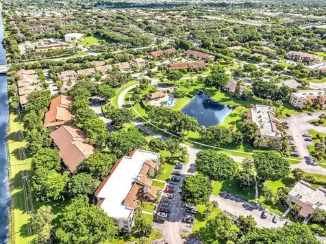 10143 Mangrove 203 Drive Boynton Beach FL 33437