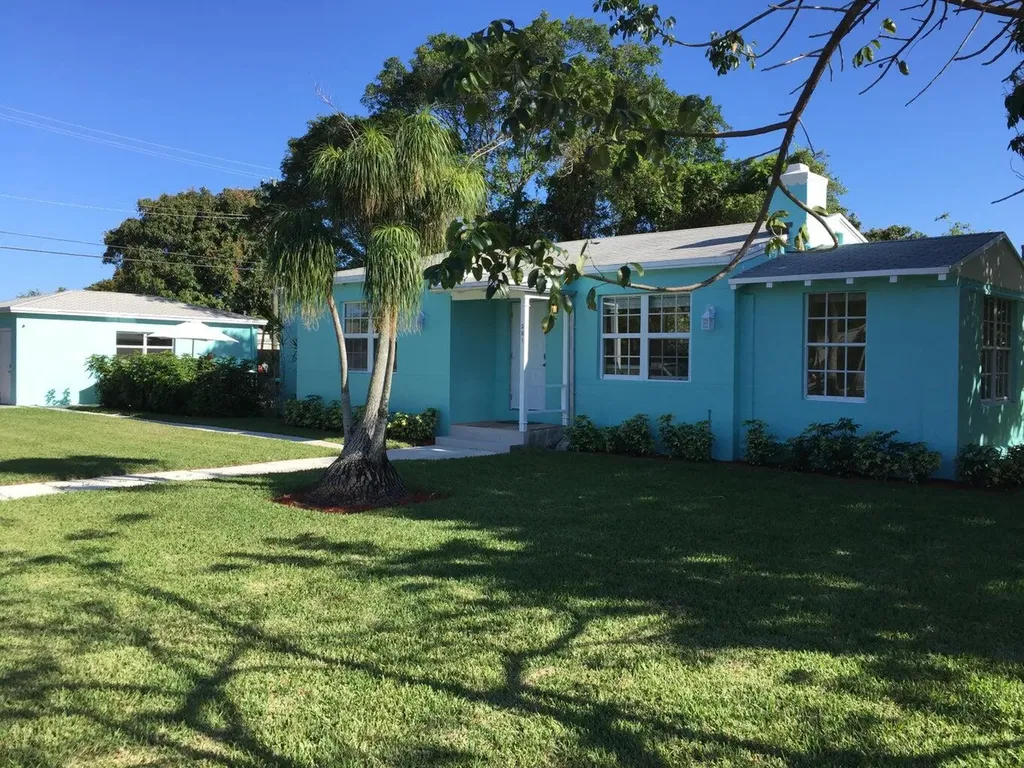301 SW 1st Avenue Delray Beach FL 33444