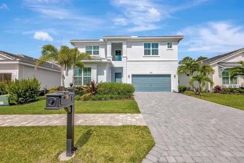 211 SE Calmo Circle Port St Lucie FL 34984