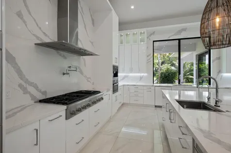 18074 Sentinel Circle Boca Raton FL 33496