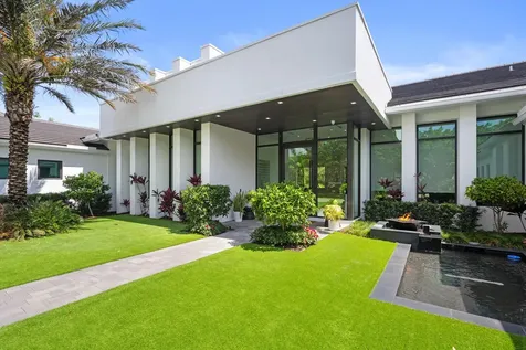 18074 Sentinel Circle Boca Raton FL 33496