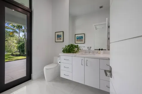 18074 Sentinel Circle Boca Raton FL 33496