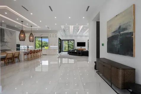 18074 Sentinel Circle Boca Raton FL 33496