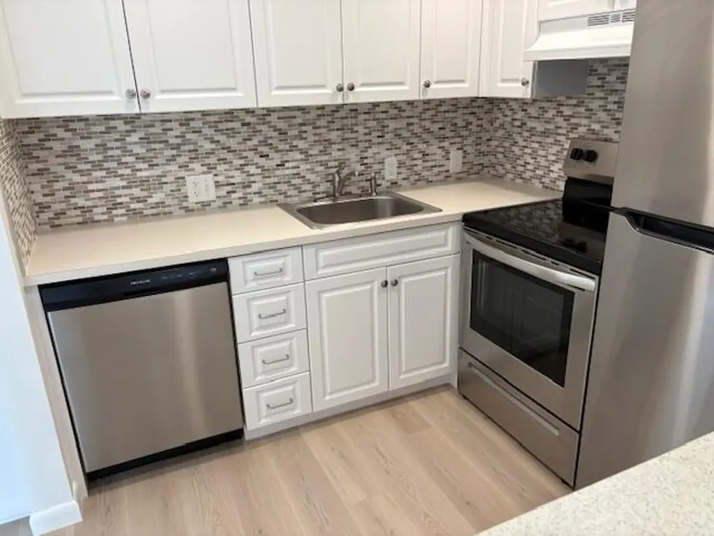 96 Mansfield C Boca Raton FL 33434