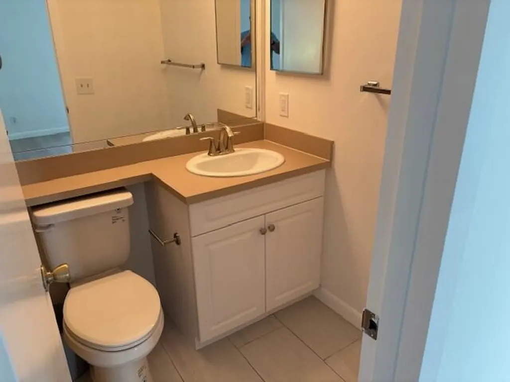 96 Mansfield C Boca Raton FL 33434