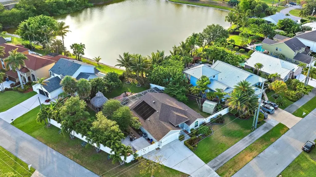 15129 Harriet Avenue Jupiter FL 33458