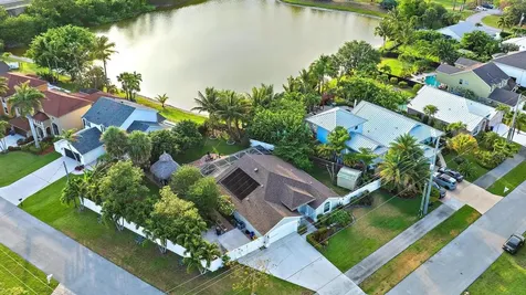 15129 Harriet Avenue Jupiter FL 33458