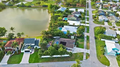 15129 Harriet Avenue Jupiter FL 33458