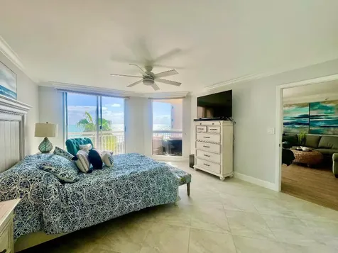 3880 N Highway A1a Hutchinson Island FL 34949