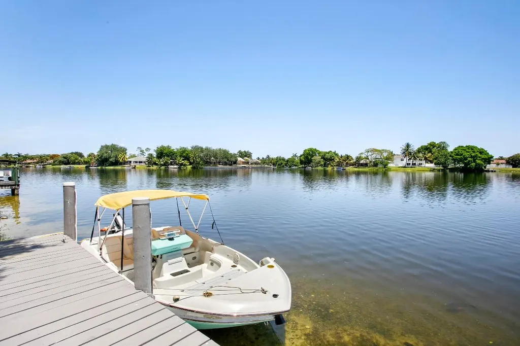 1136 Lake Breeze Drive Wellington FL 33414