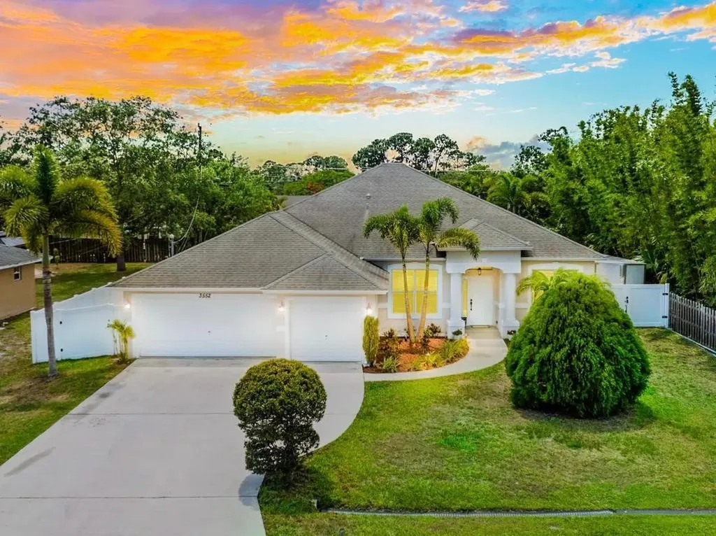 3552 SW Dellamano Street Port St Lucie FL 34953