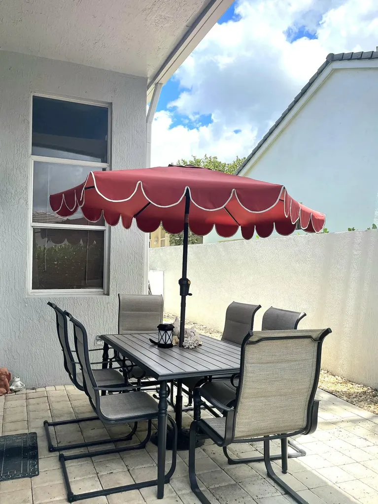 6616 NW 43rd Terrace Boca Raton FL 33496