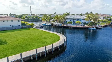 2511 NE 36th Street Lighthouse Point FL 33064