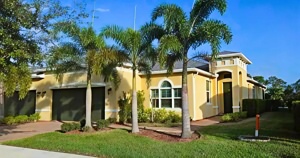 12844 SW Lake Fern Circle Port St Lucie FL 34987