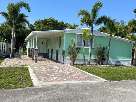 11876 Atlantic Circle Boca Raton FL 33428