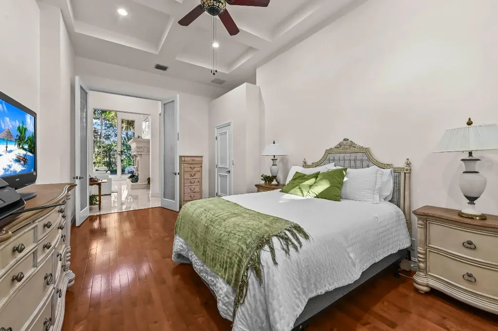 17665 Middlebrook Way Boca Raton FL 33496