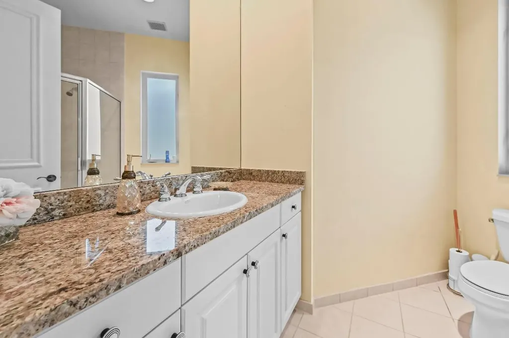 17665 Middlebrook Way Boca Raton FL 33496