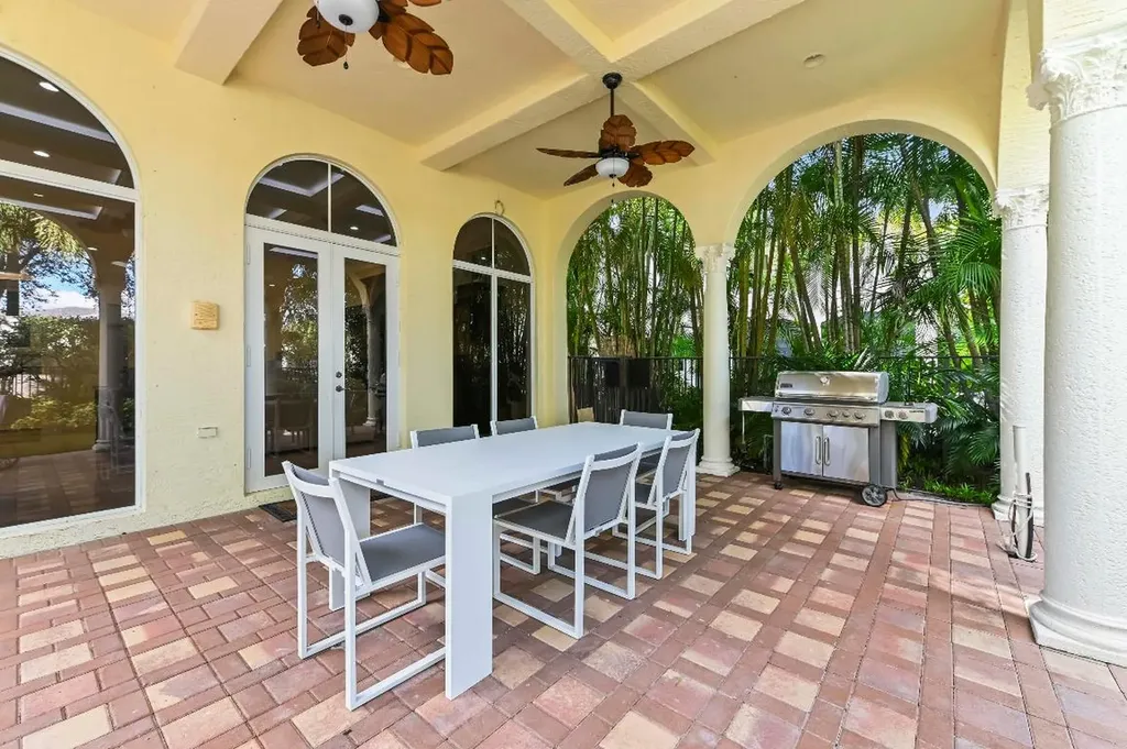 17665 Middlebrook Way Boca Raton FL 33496
