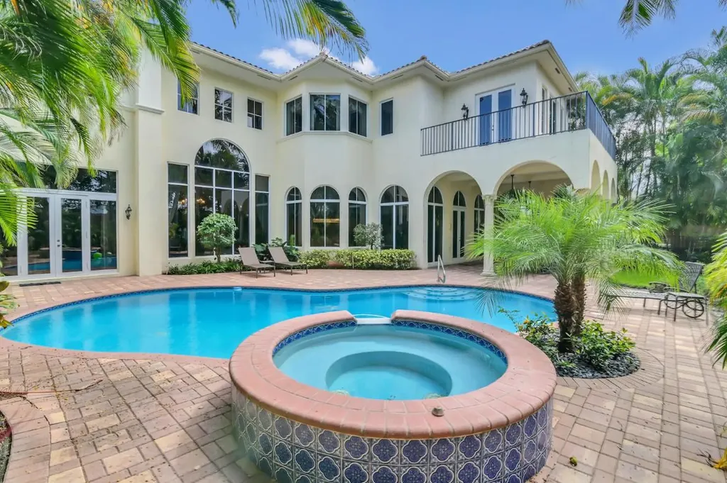 17665 Middlebrook Way Boca Raton FL 33496