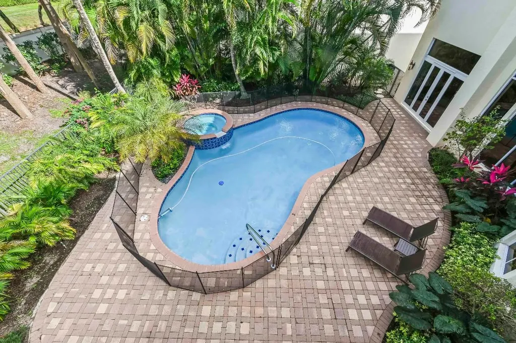 17665 Middlebrook Way Boca Raton FL 33496