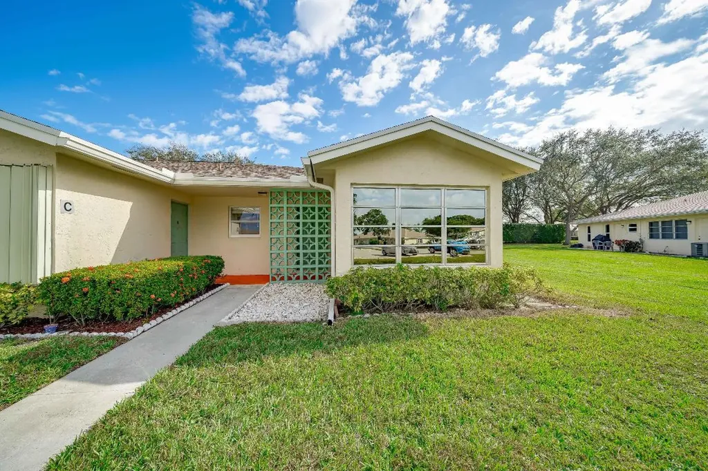 14240 Nesting Way Delray Beach FL 33484