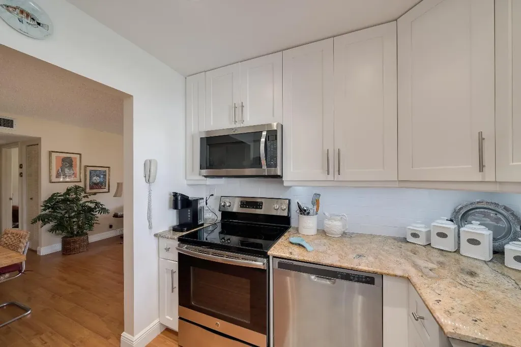 14240 Nesting Way Delray Beach FL 33484