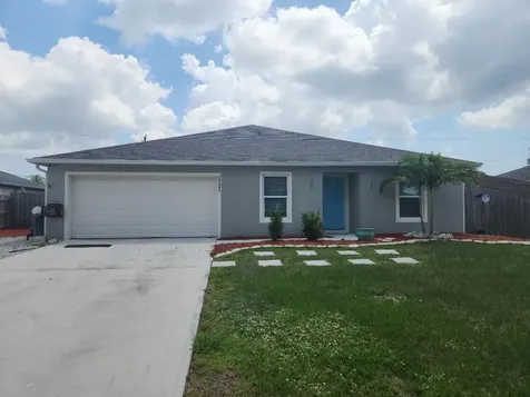 1721 SE Biddle Lane Port St Lucie FL 34983