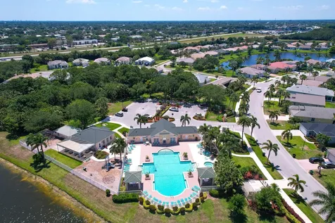 525 SW Lake Manatee Way Port St Lucie FL 34986